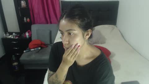 Snapshot of isa_mey chatting on 12.09.24 Isa online show from 12.09.24