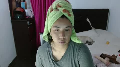 Snapshot of isa_mey chatting on 09.29.25 Isa online show from 09.29.25