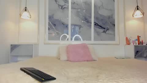 Isaa online show from 11.30.25