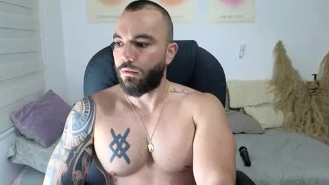 Isaac carter online show from 12.16.25