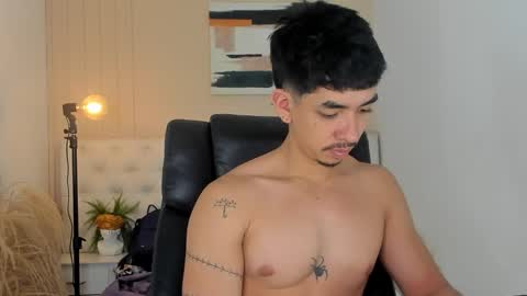 isaac_cryston online show from 02.09.26