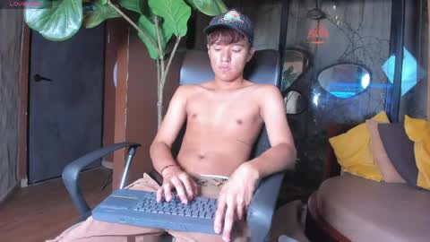 isaac_grimm online show from 04.09.26