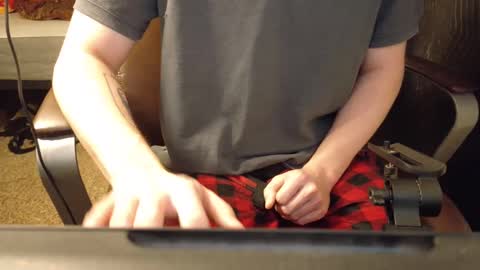 isaac online show from 12.23.24