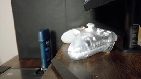 isaac online show from 04.22.26