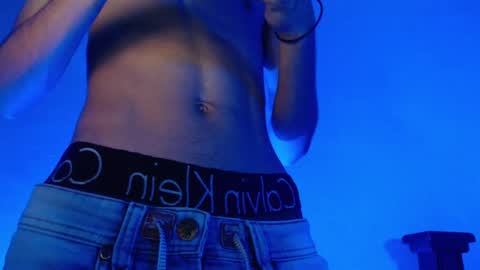 Snapshot of isaaclatino chatting on 12.02.24 isaac online show from 12.02.24