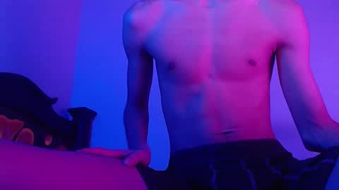 Snapshot of isaaclatino chatting on 01.22.25 isaac online show from 01.22.25