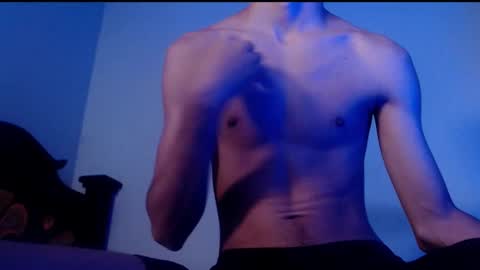 Snapshot of isaaclatino chatting on 02.24.25 isaac online show from 02.24.25