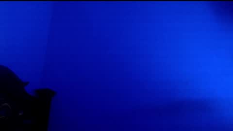 Snapshot of isaaclatino chatting on 03.03.25 isaac online show from 03.03.25