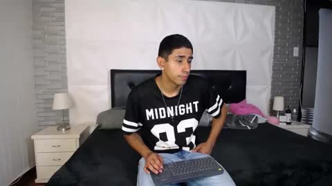 isaak_salomee online show from 06.11.26