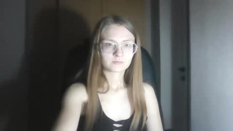 isabel_loveee online show from 02.12.26