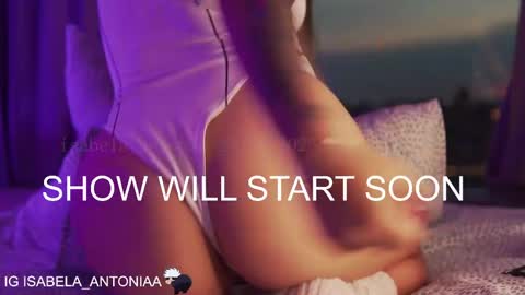 Snapshot of isabela_antonia_ chatting on 04.26.26 online show from 04.26.26