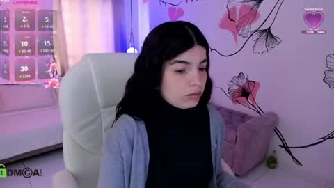 Snapshot of isabela_fiorelli chatting on 06.19.26 isabela_fiorelli online show from 06.19.26