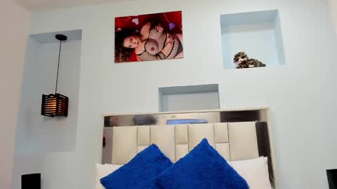 Mommy Isa online show from 09.17.25