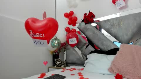 Mommy Isa online show from 02.17.26