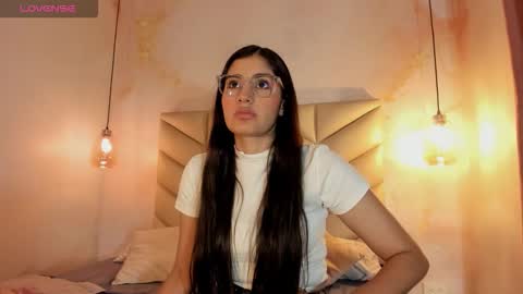 isabelastefano online show from 09.14.25