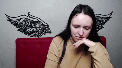 IsabelBlackberry online show from 12.13.24