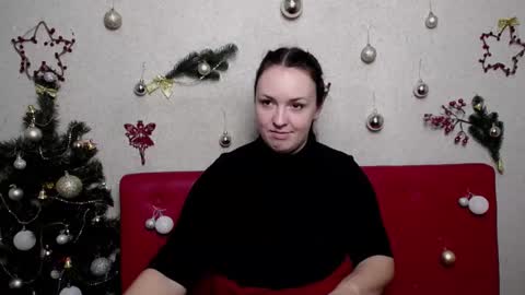 IsabelBlackberry online show from 12.23.24