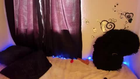 isabella online show from 01.27.25