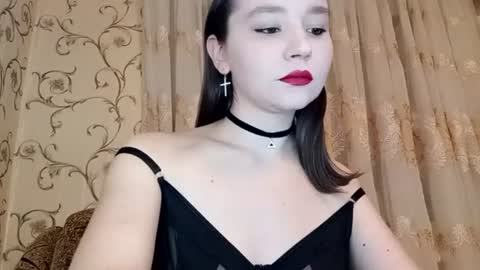 Snapshot of isabelkim_ chatting on 07.17.26 Isabel online show from 07.17.26