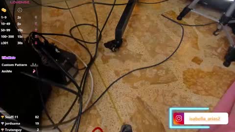 Isabella Arias online show from 03.06.25