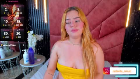 Isabella Arias online show from 03.11.25
