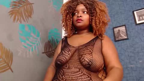 ISABELLA online show from 11.24.25