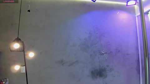 Isabella Nowa online show from 03.01.26