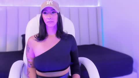 Isa  online show from 12.11.24