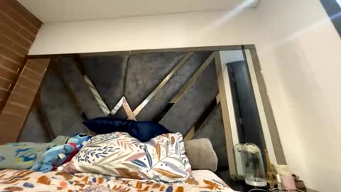 Snapshot of isabellakoffs chatting on 02.13.26 Isabella.. back again online show from 02.13.26