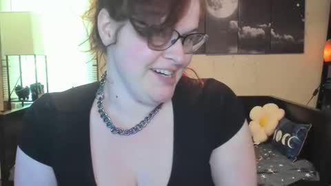 isabellamariedarcy online show from 06.04.26