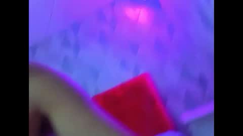 Snapshot of isabellarouseet chatting on 11.14.25 Isabella online show from 11.14.25