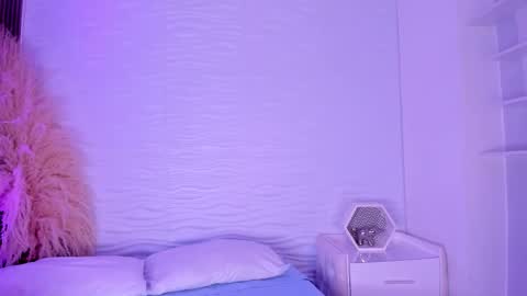 Isa online show from 02.24.26