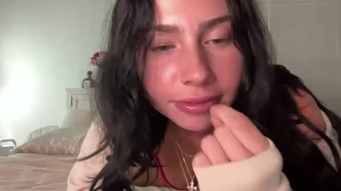 Snapshot of isabellekinsley chatting on 09.24.25 isabellekinsley online show from 09.24.25