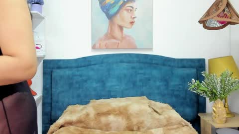 Isabel online show from 05.05.26