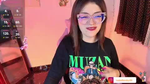 Snapshot of isaferrer06 chatting on 11.19.25 Isabella Ferrer online show from 11.19.25