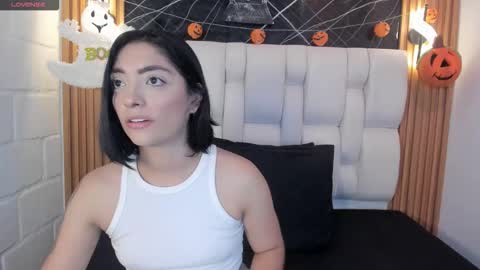 isabel  online show from 10.11.25