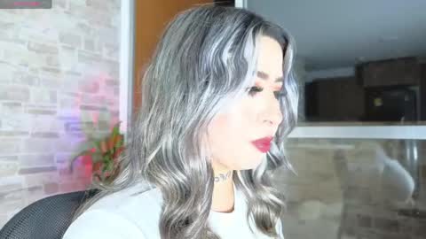 isasexyxxx1 online show from 05.25.26