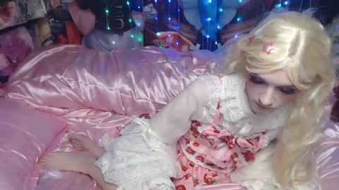 Sele online show from 11.18.25