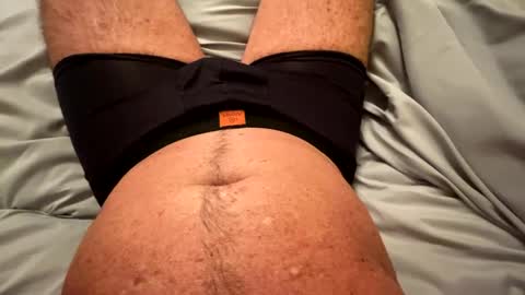 isemencum18 online show from 02.26.25