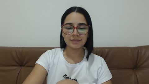 Emma online show from 10.04.25