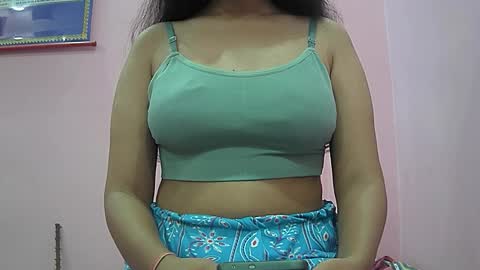 Snapshot of ishika_singh_ chatting on 10.23.25 ishika_singh_ online show from 10.23.25