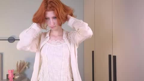 Mia online show from 05.19.26