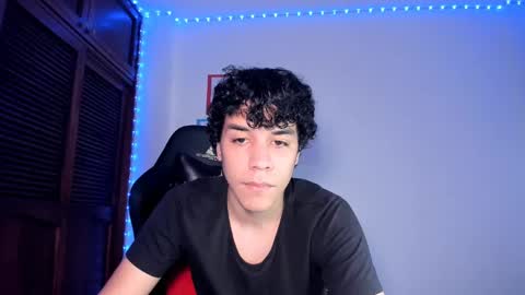 Isidro online show from 03.08.25