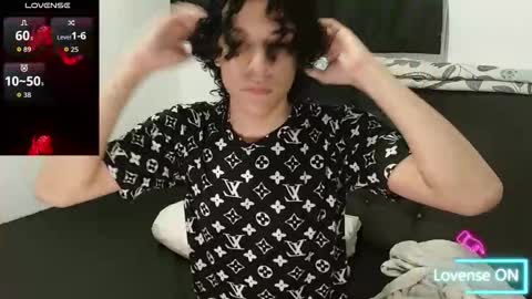 Isidro online show from 10.17.25