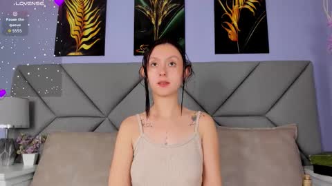 Snapshot of isis1012 chatting on 11.30.25 isa online show from 11.30.25