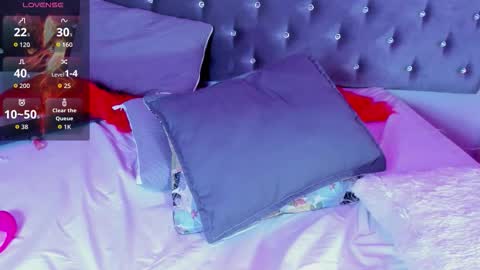 Isis  online show from 10.16.25