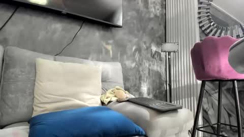 Isis online show from 09.23.25