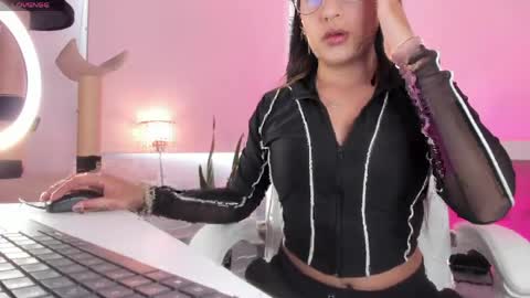 isis online show from 04.08.26