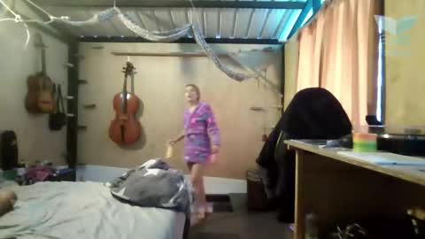 Snapshot of isissun03 chatting on 02.15.26 Isis SUN online show from 02.15.26