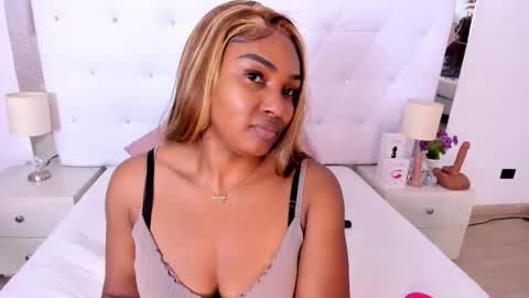 Vanessa online show from 11.23.25